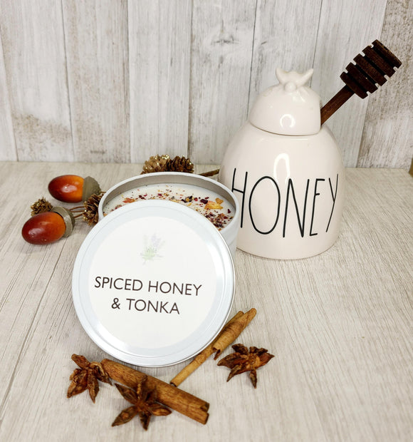 Spiced honey & tonka soy candle 8oz white tin